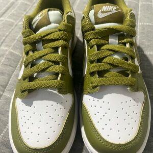 Nike Dunk Low Kids Pacific Moss and White Sneakers